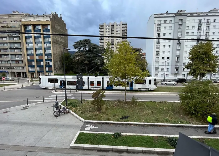 #b7 Le Rochambeau L'aigle Vallier Liberation 아파트 *