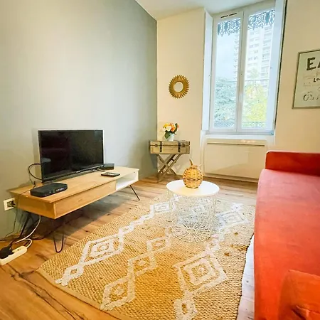 #b7 Le Rochambeau L'aigle Vallier Liberation Apartment Grenoble